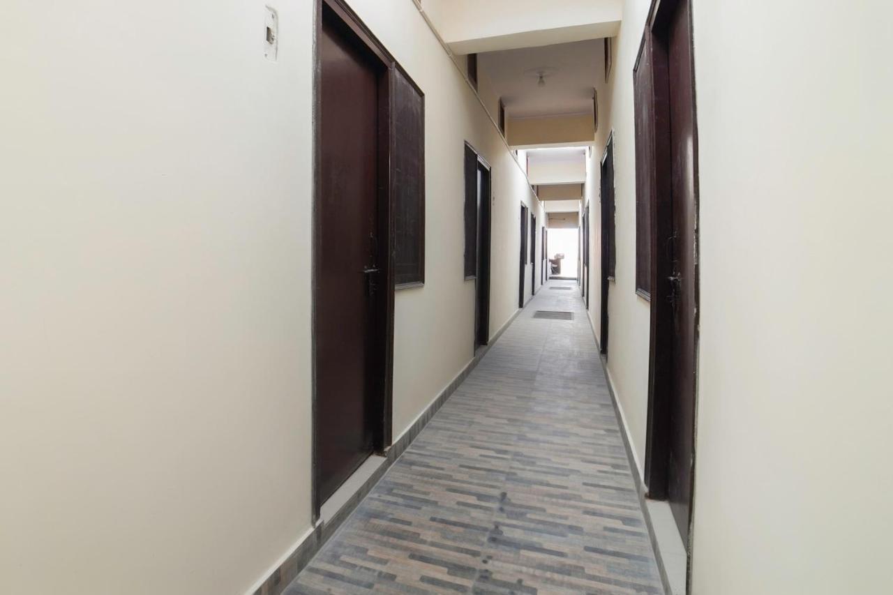 Spot On 67119 Hotel Shivam Residency Rāmpura Zewnętrze zdjęcie