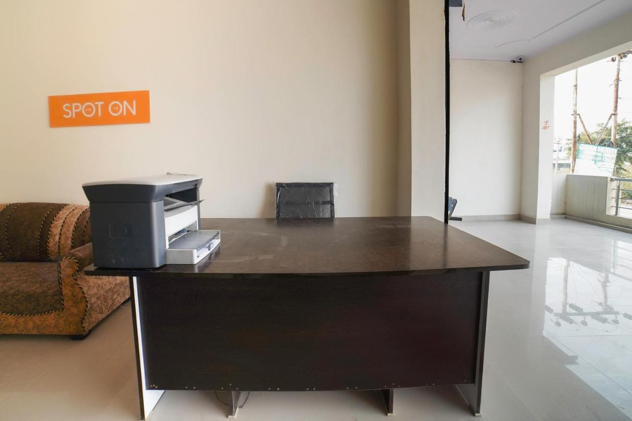 Spot On 67119 Hotel Shivam Residency Rāmpura Zewnętrze zdjęcie